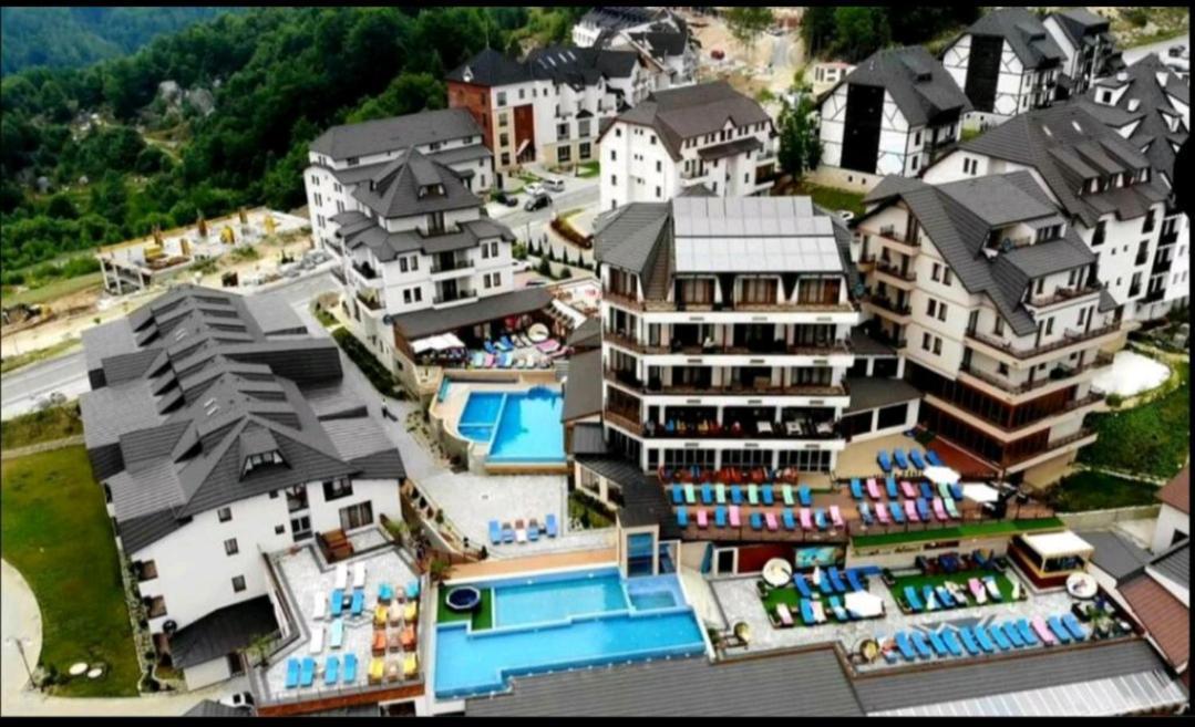 Panorama Apartments In Milmari Resort 카파오닉 외부 사진